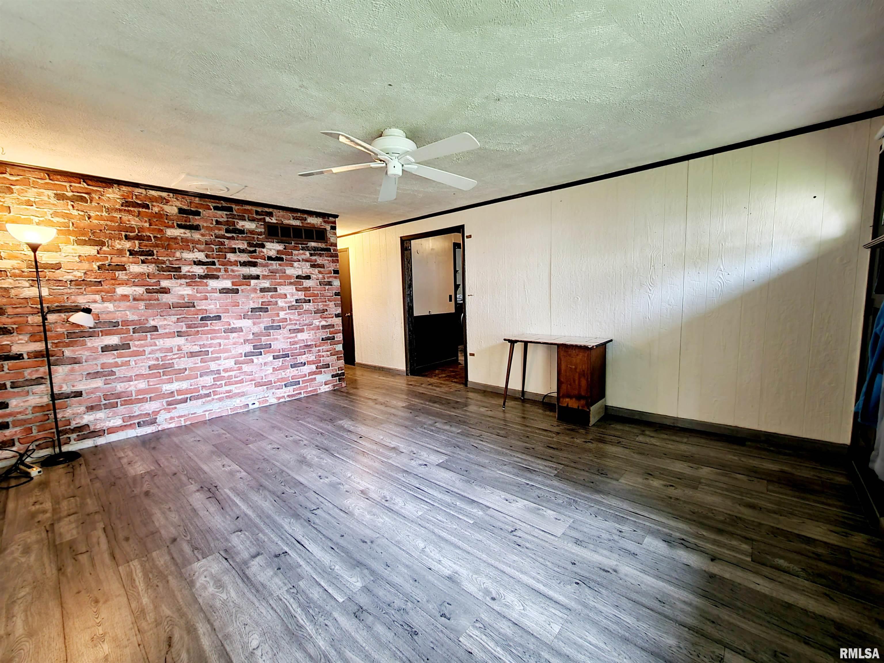 110 Durant Street Morton, IL 61550 - Photo 7 of 35