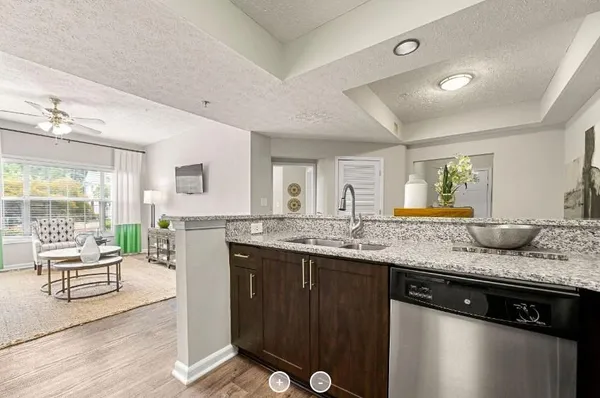 $1,258 | 7150 Peachtree Dunwoody Road, Unit 1029, Atlanta, GA 30328