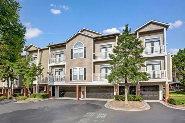 $1,258 | 7150 Peachtree Dunwoody Road, Unit 1029, Atlanta, GA 30328