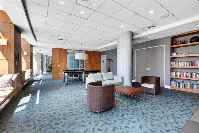 $6,650,000 | 70 Little West Street, Unit 33E | Battery Park City