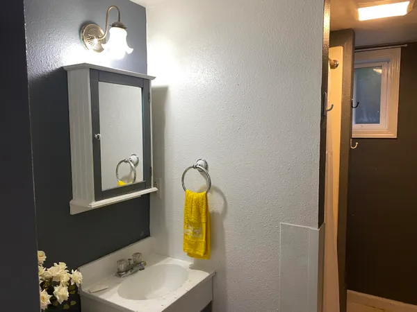 $425,000 | 1129 Magnolia Avenue, Redding, CA 96001