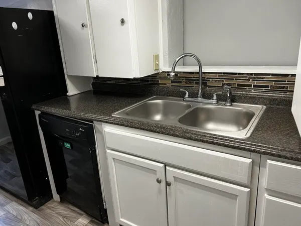 $425,000 | 1129 Magnolia Avenue, Redding, CA 96001