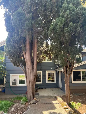 $425,000 | 1129 Magnolia Avenue, Redding, CA 96001