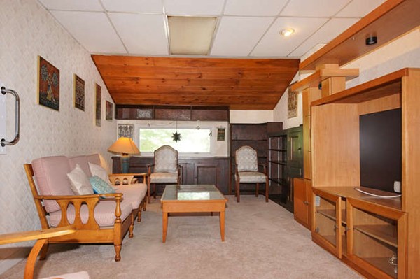 77 Brush Hill Road Sherborn, MA 01770 - Photo 11 of 24 Gallery Image 11