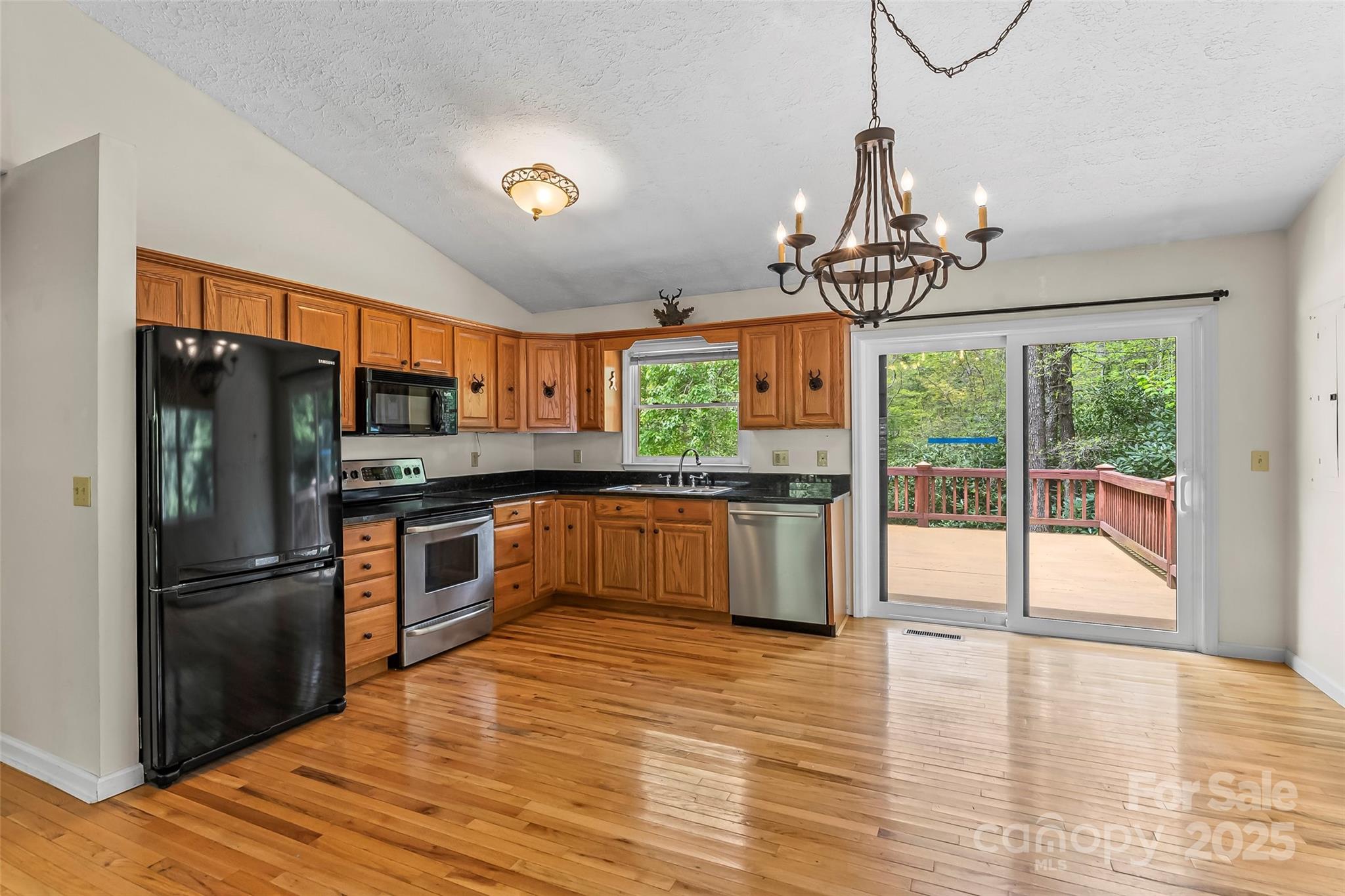 6562 Gingercake Road Newland, NC 28657 - Photo 12 of 39 Gallery Image 12