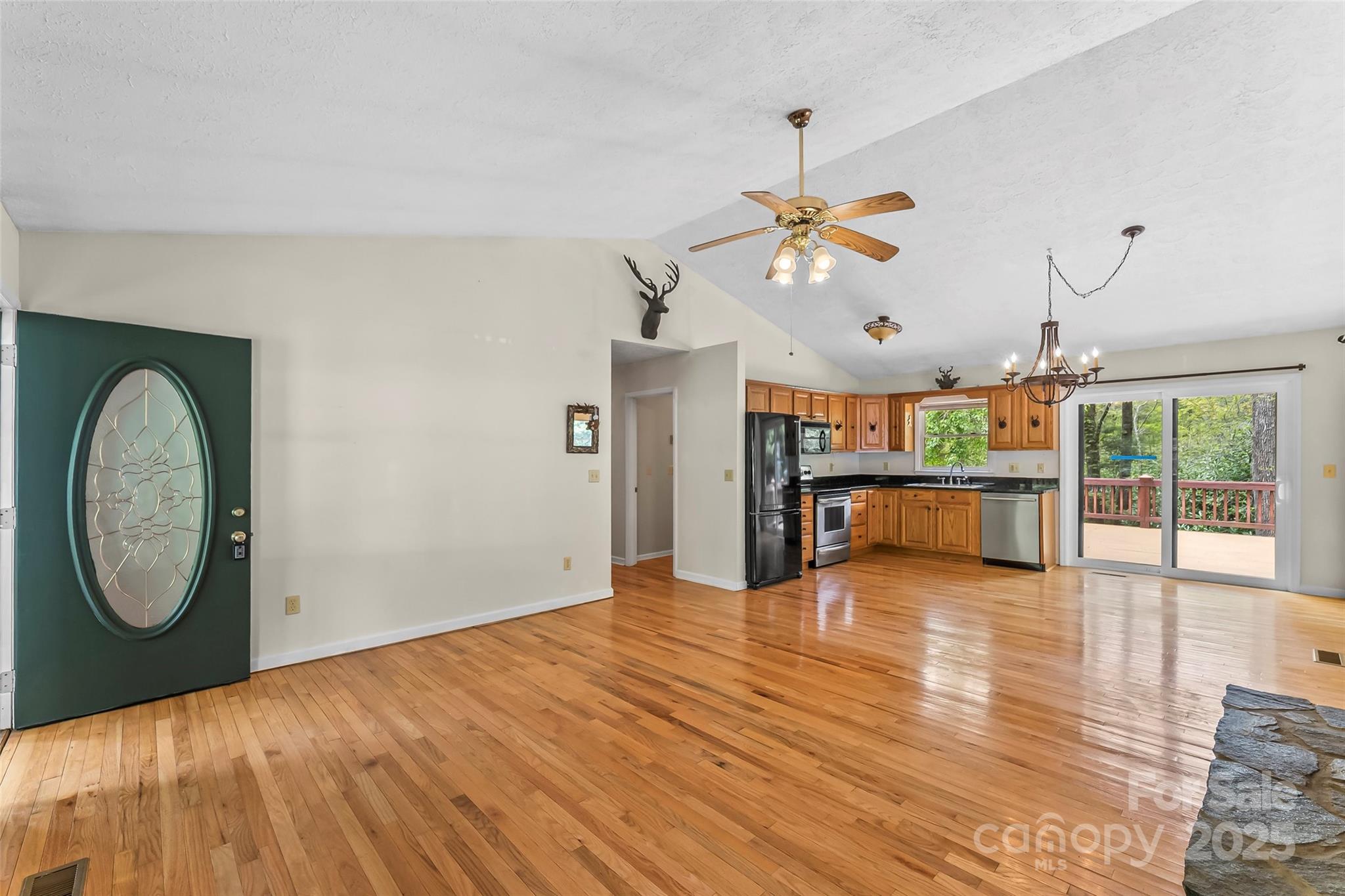 6562 Gingercake Road Newland, NC 28657 - Photo 13 of 39 Gallery Image 13