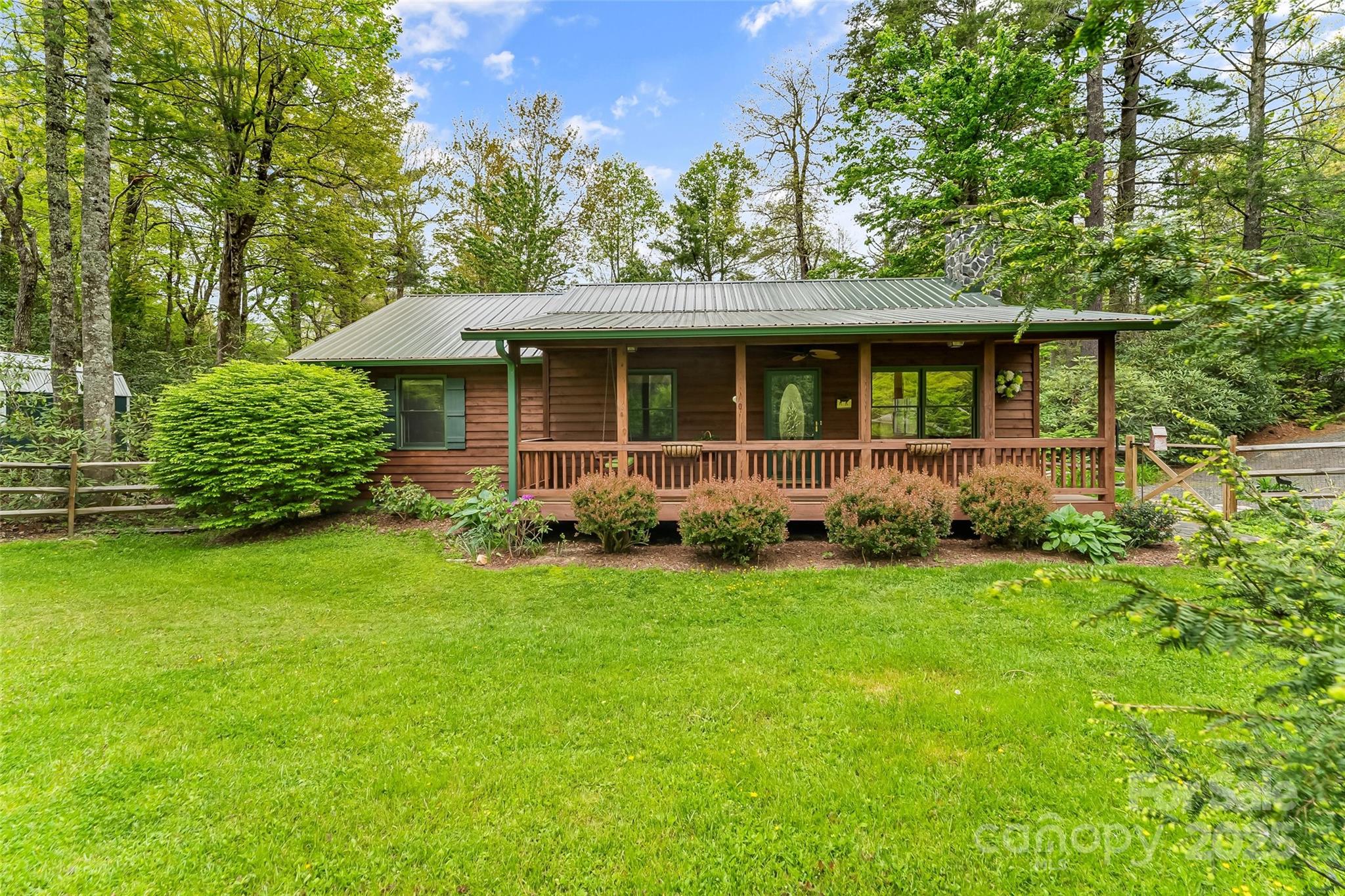 6562 Gingercake Road Newland, NC 28657 - Photo 6 of 39 Gallery Image 6
