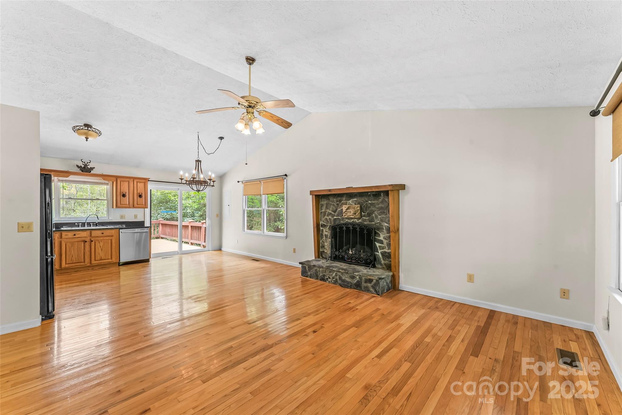 6562 Gingercake Road Newland, NC 28657 - Photo 9 of 39 Gallery Image 9