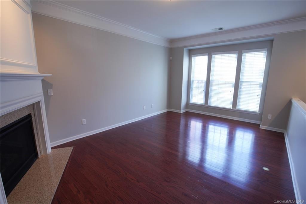 812 Granby Drive Fort Mill, SC 29708 - Photo 3 of 21 Gallery Image 3