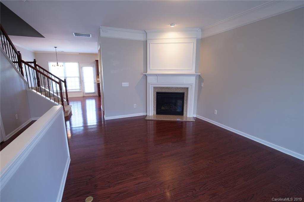 812 Granby Drive Fort Mill, SC 29708 - Photo 4 of 21 Gallery Image 4