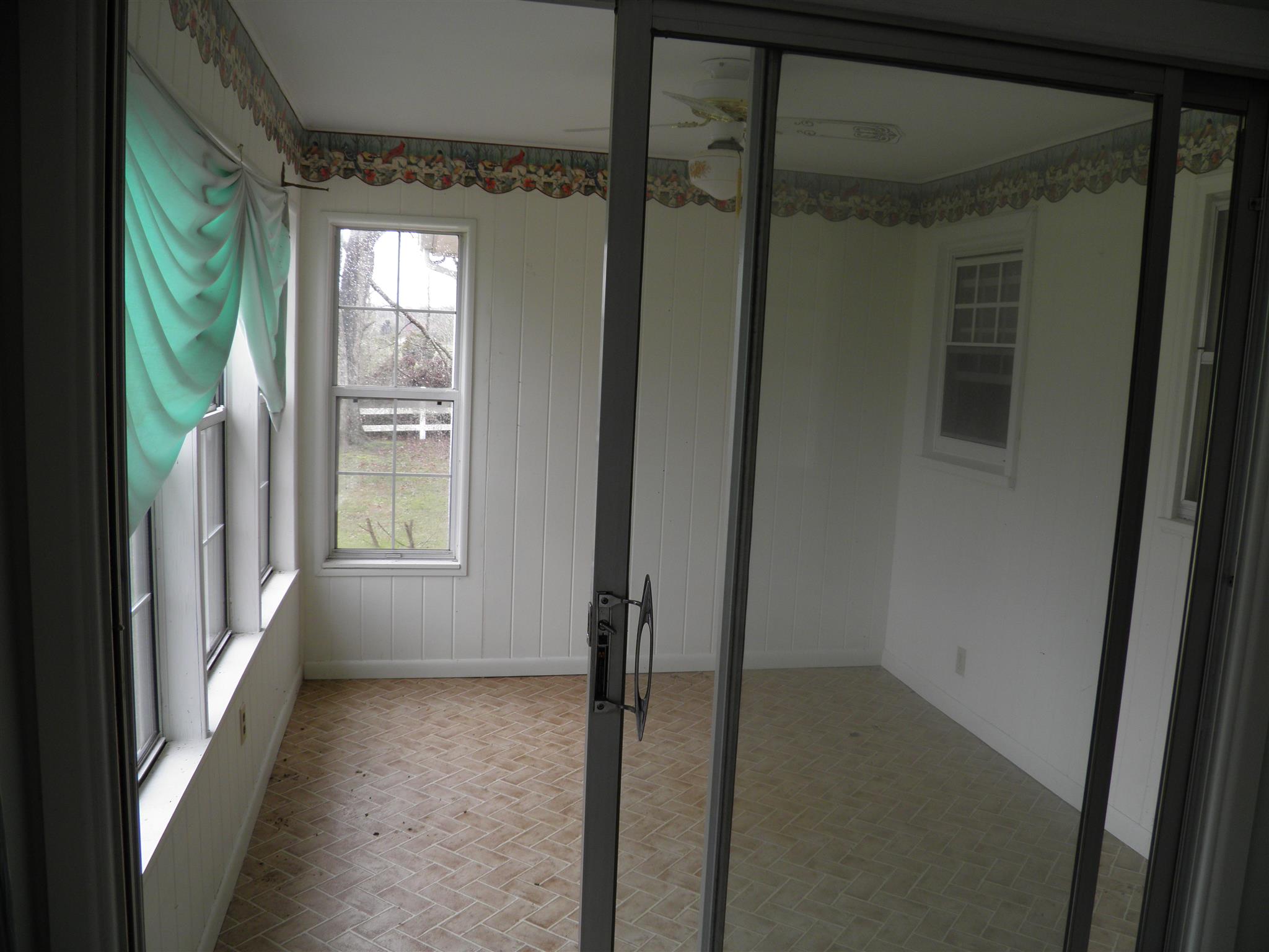 1212 Howell Road Hillsboro, TN 37342 - Photo 12 of 29 Gallery Image 12