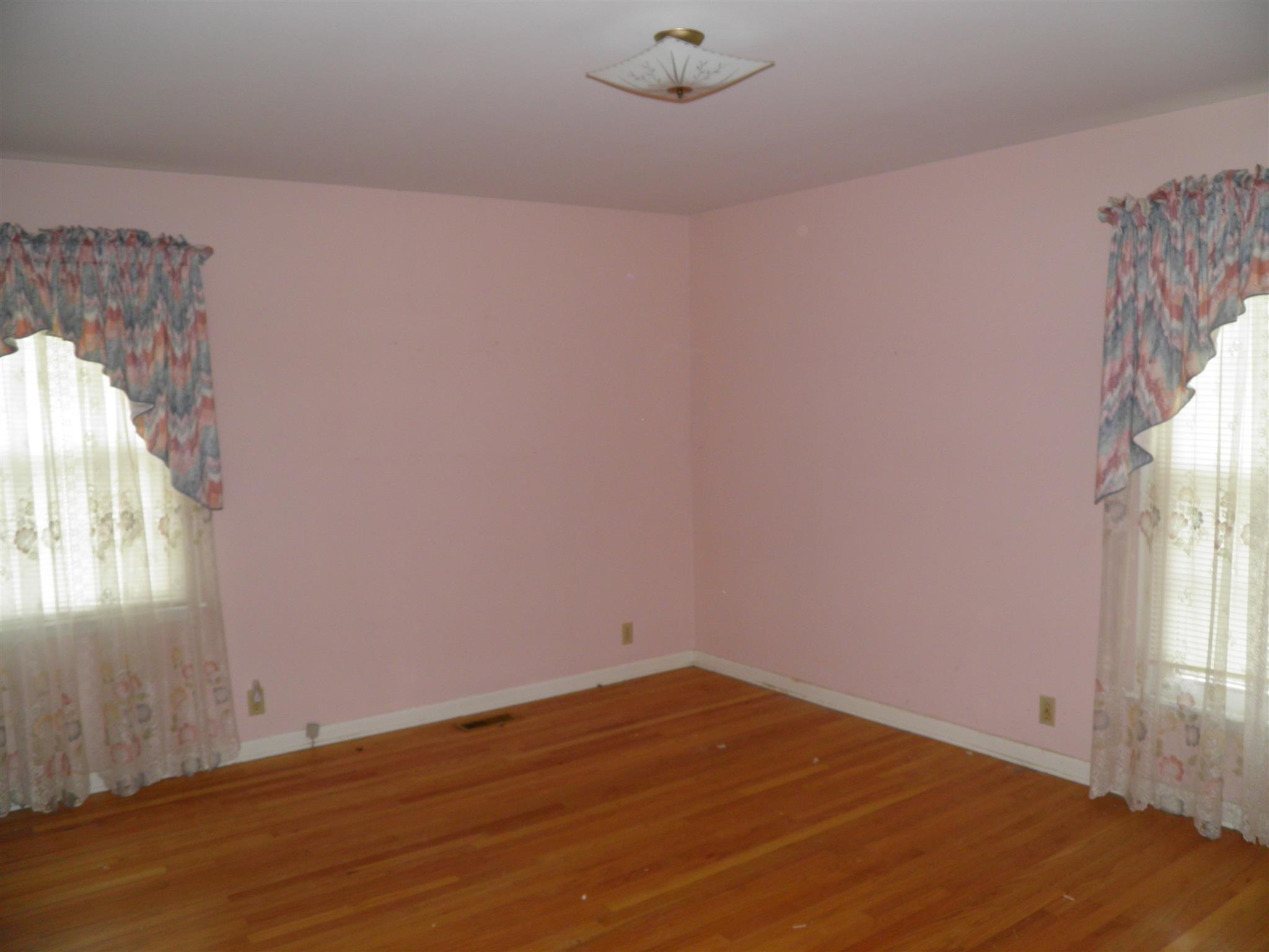 1212 Howell Road Hillsboro, TN 37342 - Photo 16 of 29 Gallery Image 16