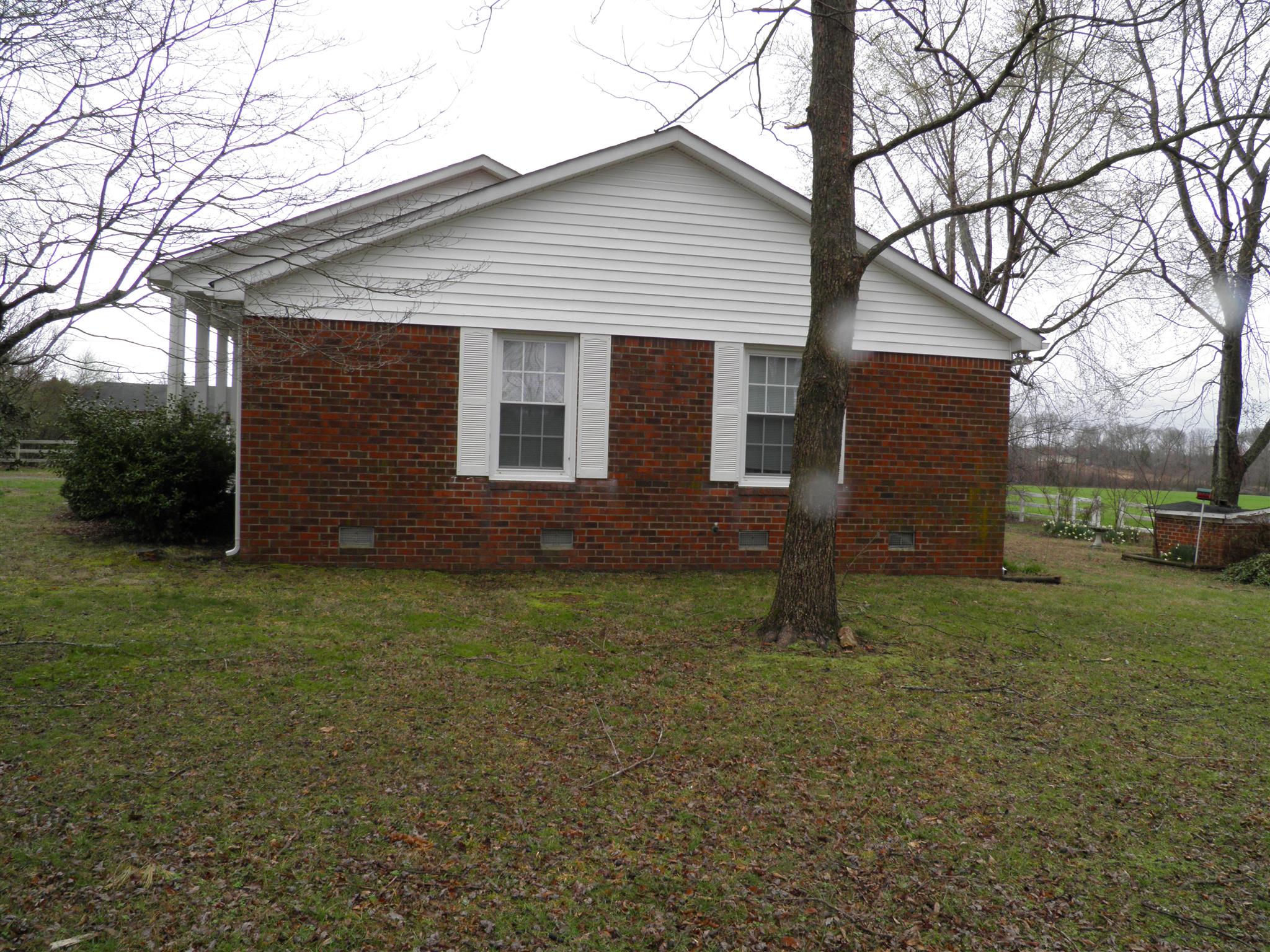 1212 Howell Road Hillsboro, TN 37342 - Photo 28 of 29 Gallery Image 28