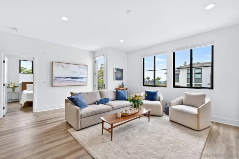 $1,549,999 | 1101 Catania Court, Unit 201, Encinitas, CA 92024