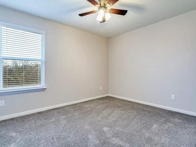 $1,899 | 216 Isabel Lane, Kyle, TX 78640