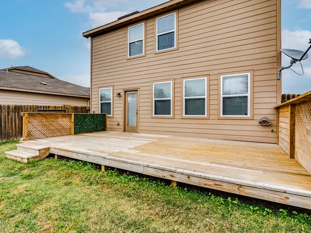 $1,899 | 216 Isabel Lane, Kyle, TX 78640