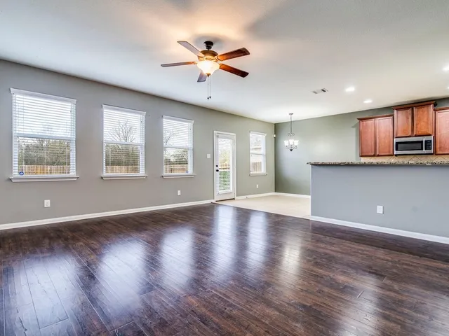 $1,899 | 216 Isabel Lane, Kyle, TX 78640