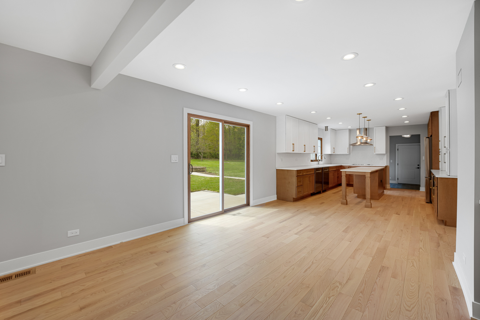 12023 Mackinac Road Homer Glen, IL 60491 - Photo 11 of 51