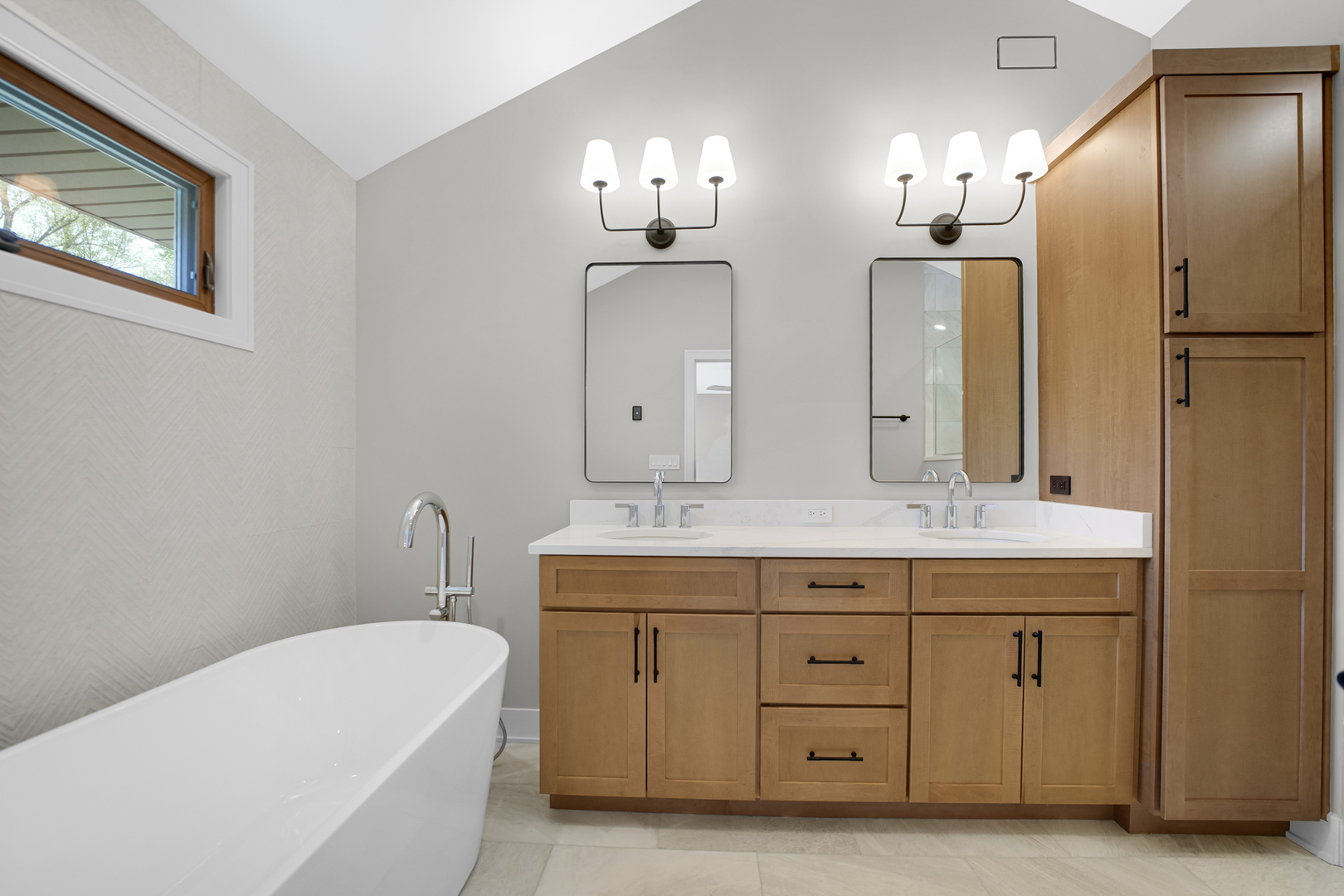 12023 Mackinac Road Homer Glen, IL 60491 - Photo 18 of 51