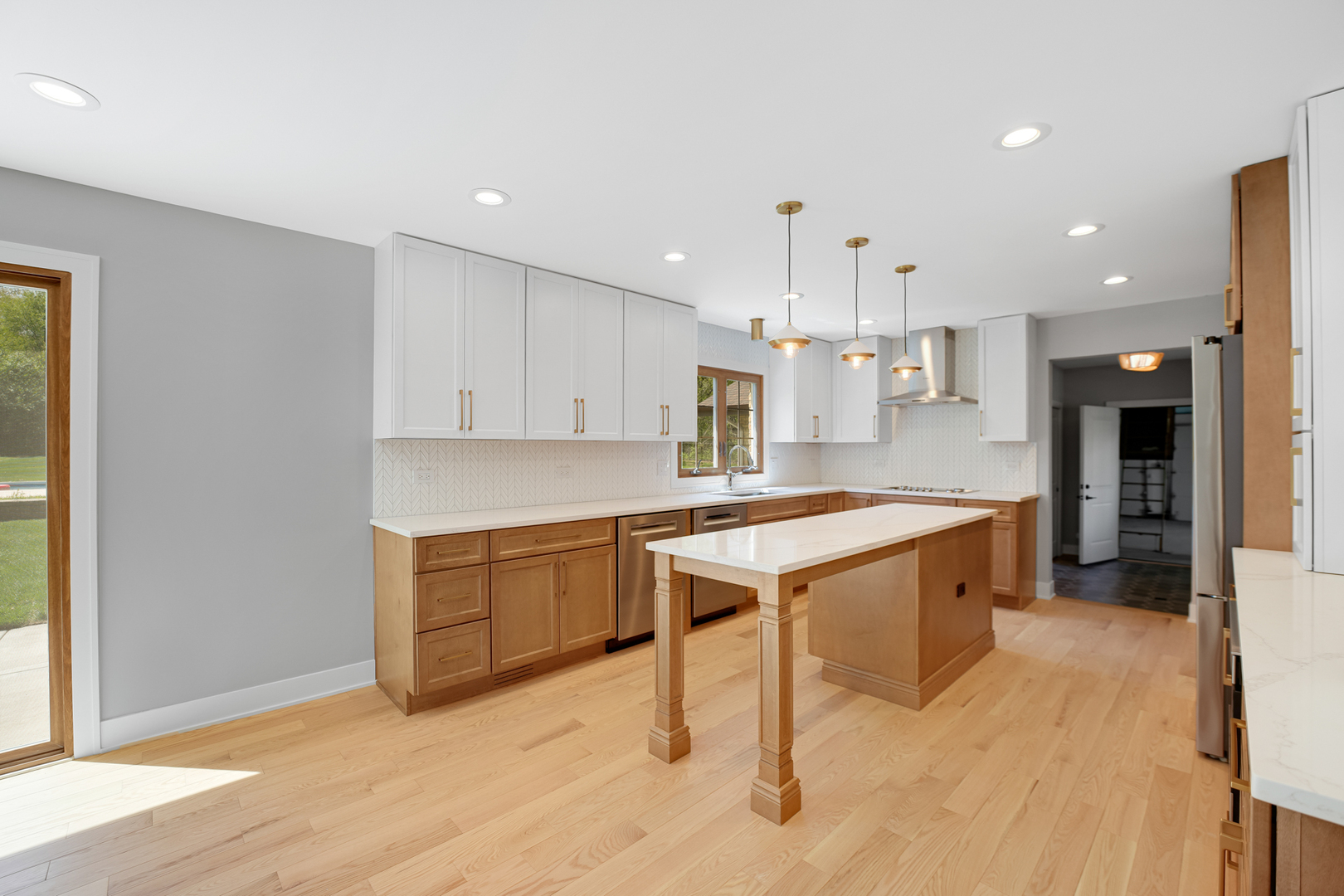 12023 Mackinac Road Homer Glen, IL 60491 - Photo 6 of 51