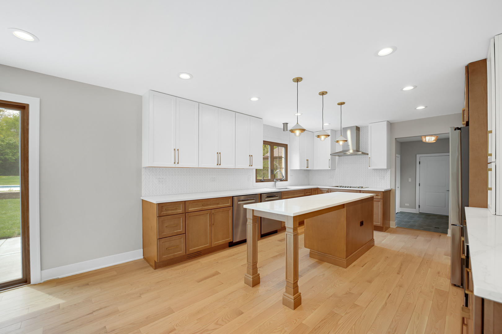 12023 Mackinac Road Homer Glen, IL 60491 - Photo 10 of 51