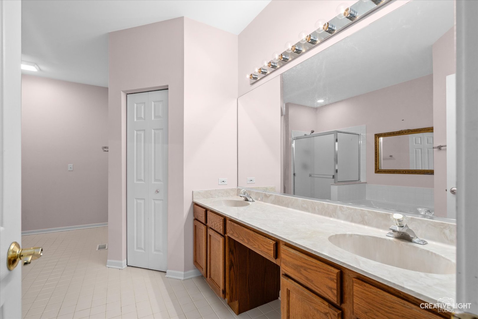 873 Havenshire Road Naperville, IL 60565 - Photo 7 of 15 Gallery Image 7