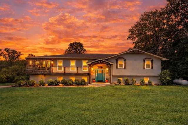 $799,000 | 206 Blue Mountain Parkway, Rocky Face, GA 30740