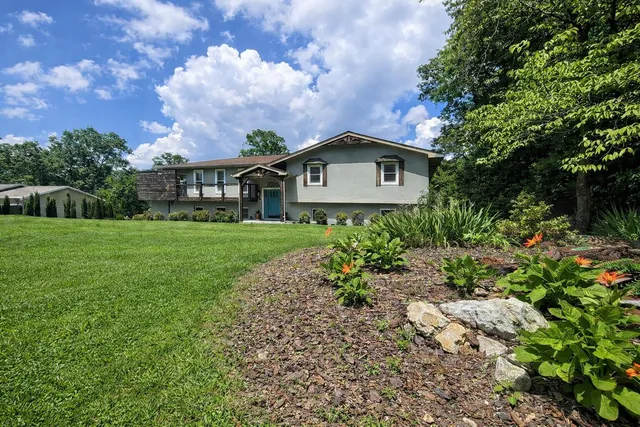 $799,000 | 206 Blue Mountain Parkway, Rocky Face, GA 30740