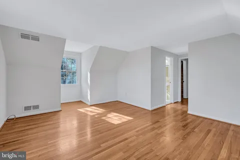 $929,000 | 8617 Atwell Road, Potomac, MD 20854