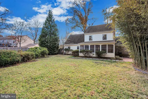 $929,000 | 8617 Atwell Road, Potomac, MD 20854