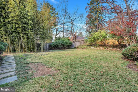 $929,000 | 8617 Atwell Road, Potomac, MD 20854