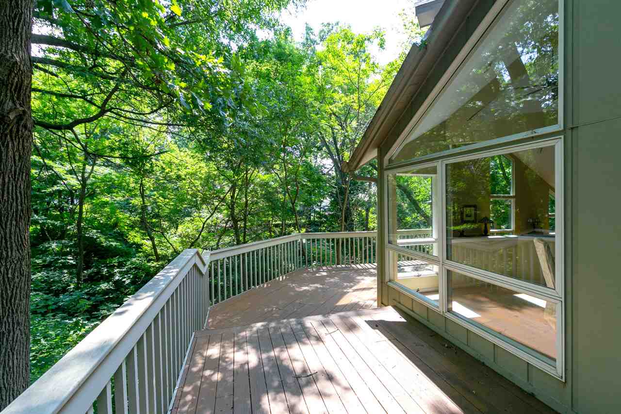 2209 Forest Road Davenport, IA 52803 - Photo 31 of 36 Gallery Image 31