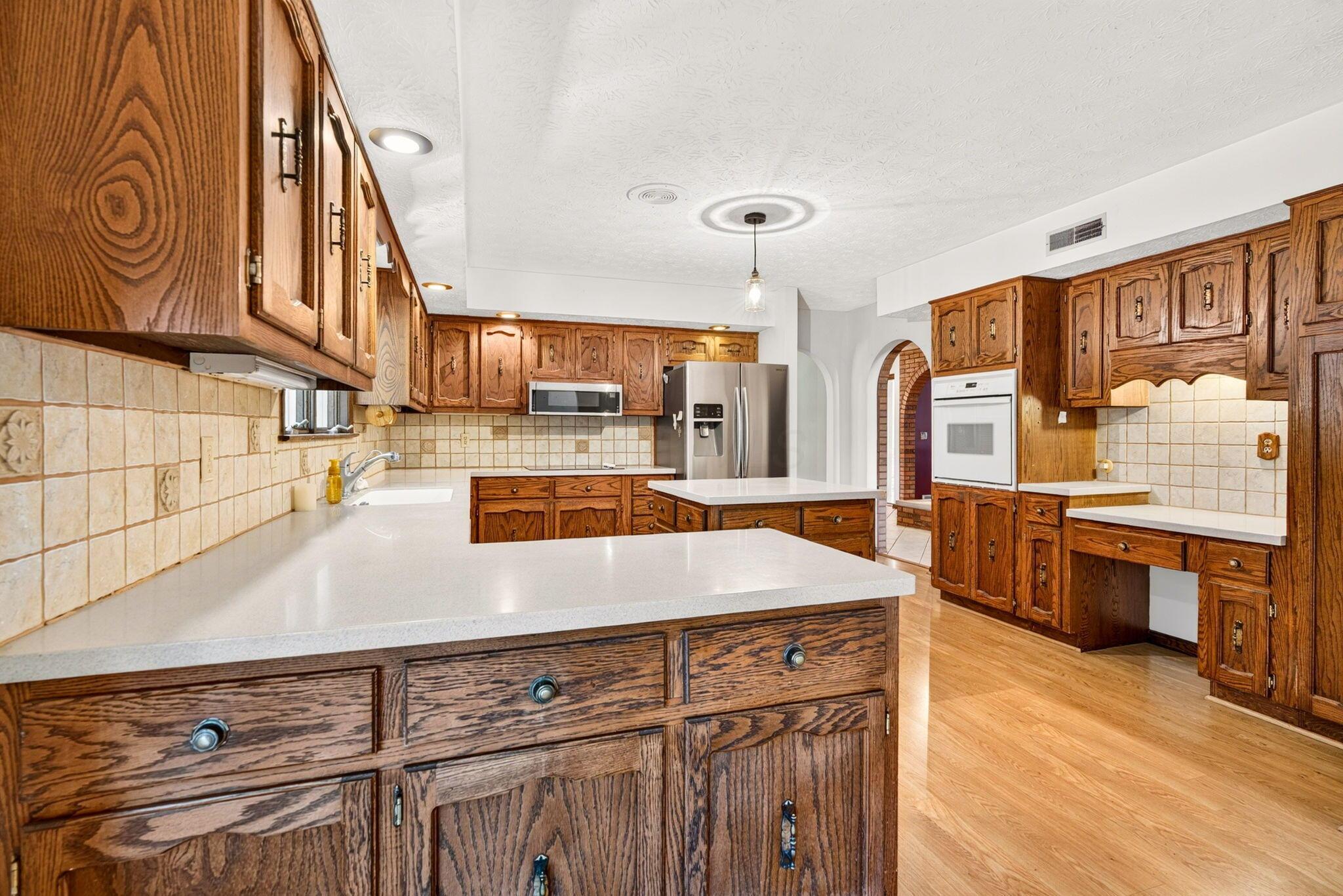 6832 Young Road Orient, OH 43146 - Photo 9 of 59 Tons of counter space