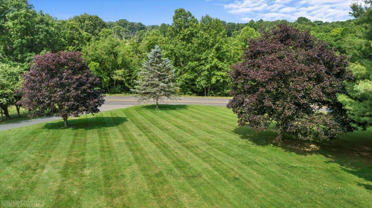 4498 Shelburne Road Radford, VA 24141 - Photo 47 of 61 Gallery Image 47
