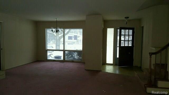 7119 Riverstone Road West Bloomfield, MI 48322 - Photo 4 of 15 20170110105533.jpg