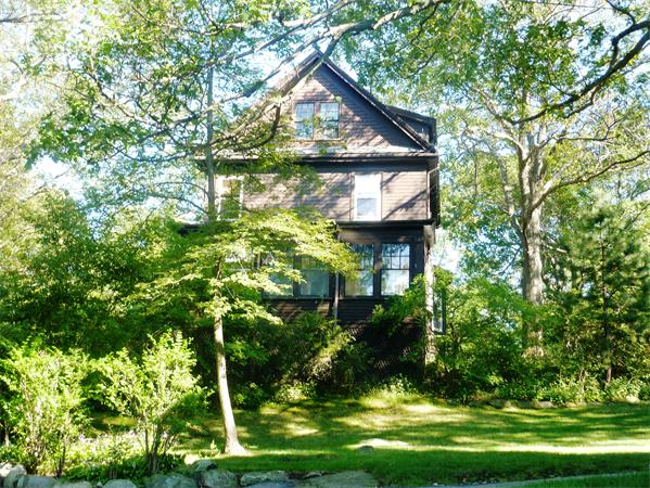 35 Mountwood Road Swampscott, MA 01907 - Photo 2 of 14 Gallery Image 2