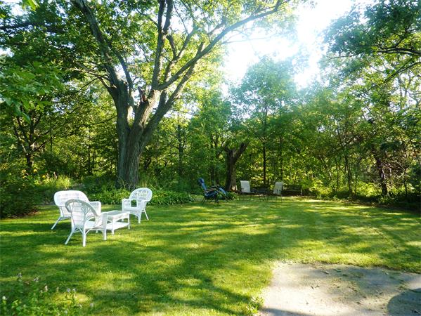 35 Mountwood Road Swampscott, MA 01907 - Photo 4 of 14 Gallery Image 4
