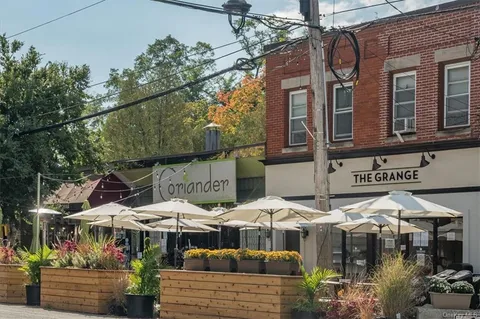 $449,000 | 17 Chatsworth Avenue, Unit 2K, Larchmont, NY 10538