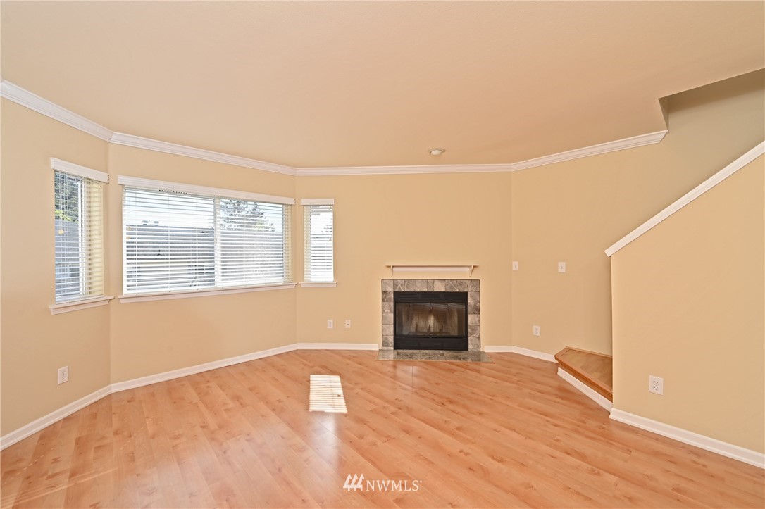 833 Southwest Sunset Boulevard, Unit B9 Renton, WA 98057 - Photo 7 of 24
