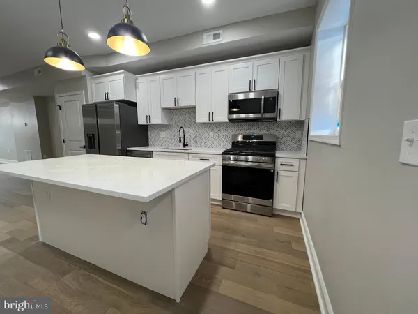 $2,500 | 717 North Collington Avenue, Baltimore, MD 21205