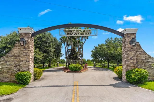 $399,900 | 6635 Southeast 26th Trail, Okeechobee, FL 34974