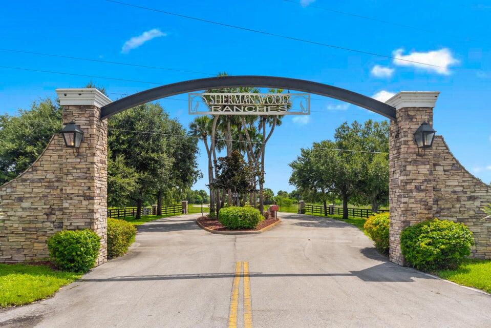 6635 Southeast 26th Trail Okeechobee, FL 34974 - Photo 2 of 5 Sherman Wood Ranches Entrance