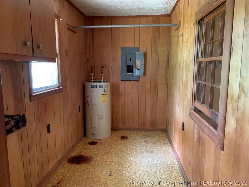 2681 Raynham Road Fairmont, NC 28340 - Photo 6 of 10