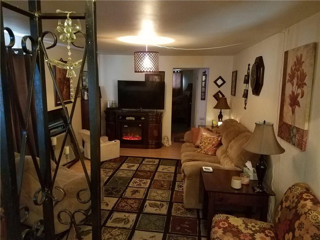 718 Virginia Avenue Rochester, PA 15074 - Photo 7 of 11