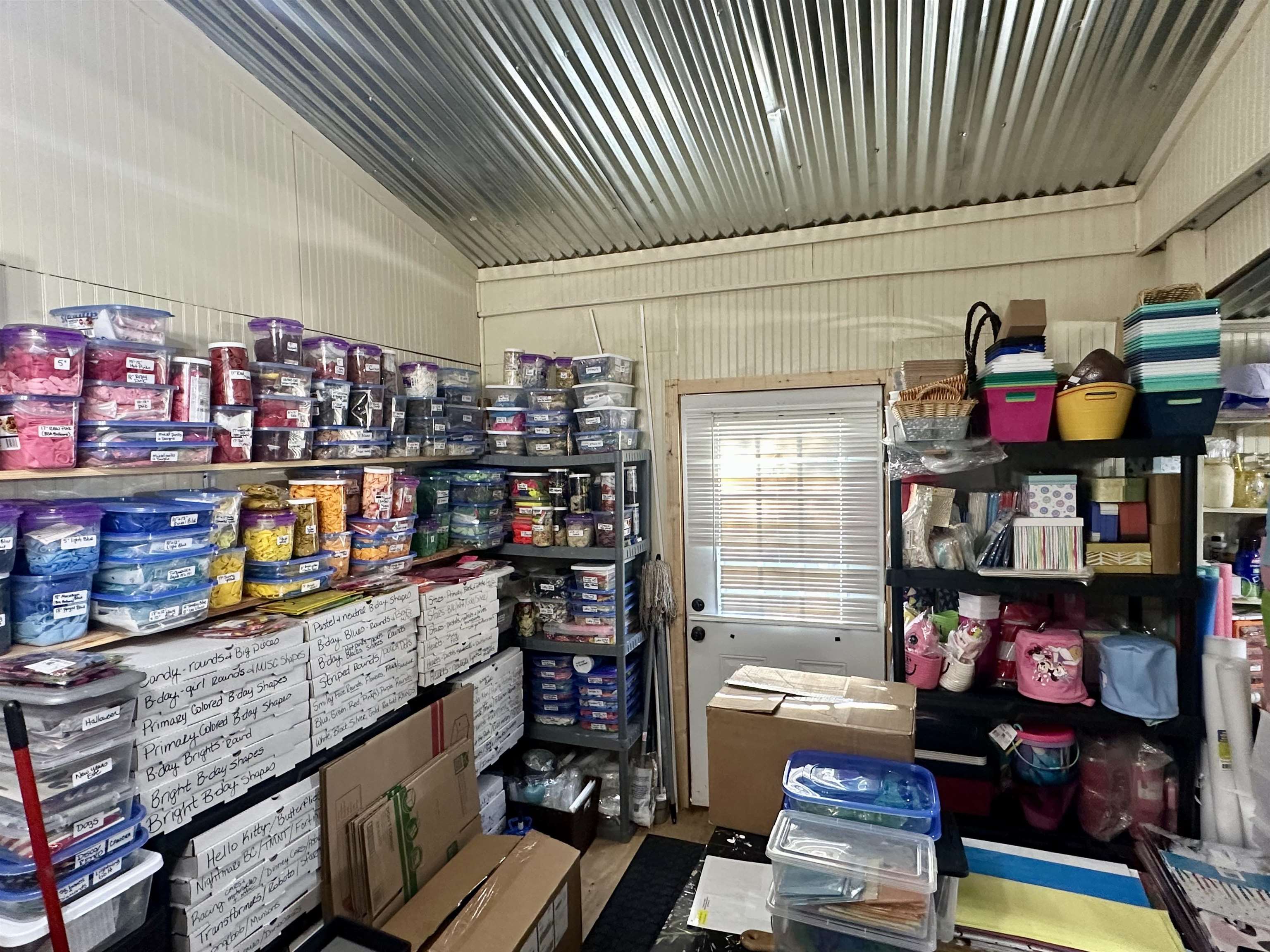 4769 Pleasant Site Road Selmer, TN 38375 - Photo 22 of 28 a room with furniture