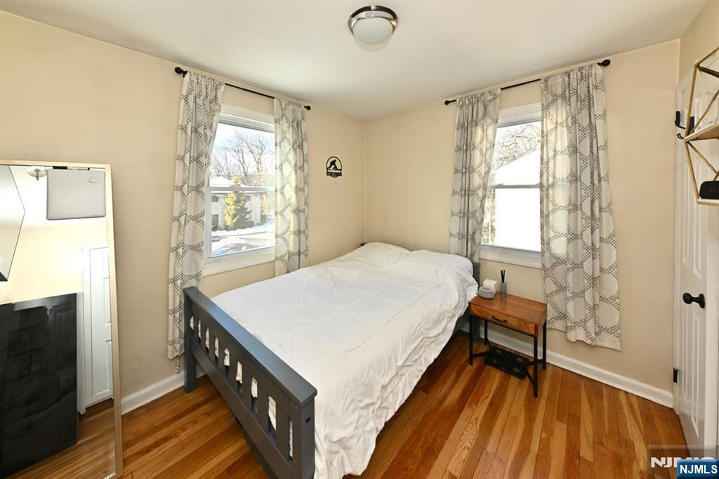 262 Spring Valley Avenue Hackensack, NJ 07601 - Photo 15 of 28