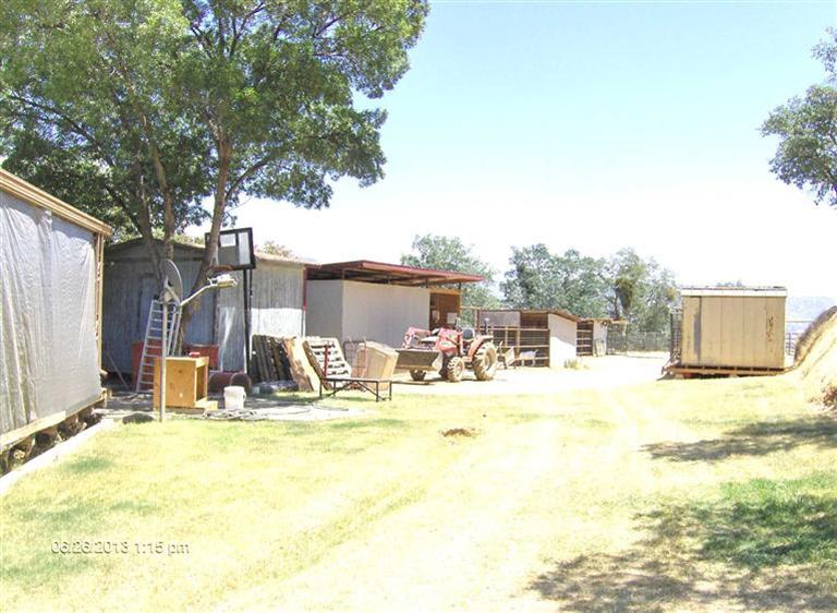 34701 George Smith Road Squaw Valley, CA 93675 - Photo 5 of 8 Gallery Image 5