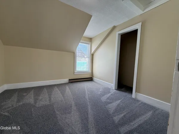 $1,500 | 30 Lexington Avenue, Unit 2, Glens Falls, NY 12801