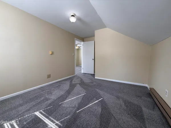 $1,500 | 30 Lexington Avenue, Unit 2, Glens Falls, NY 12801