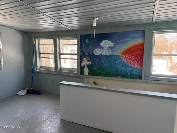 $1,500 | 30 Lexington Avenue, Unit 2, Glens Falls, NY 12801